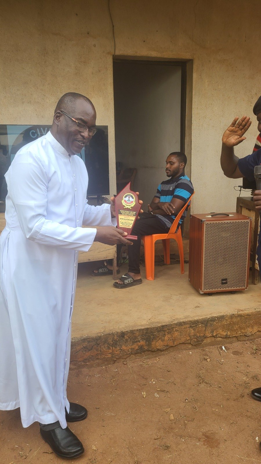 Award of Recognition and Honour Presented to Uromi JDPCI by NSCDC Esan West Division